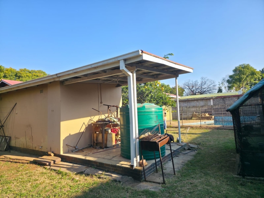 3 Bedroom Property for Sale in Oos Einde North West